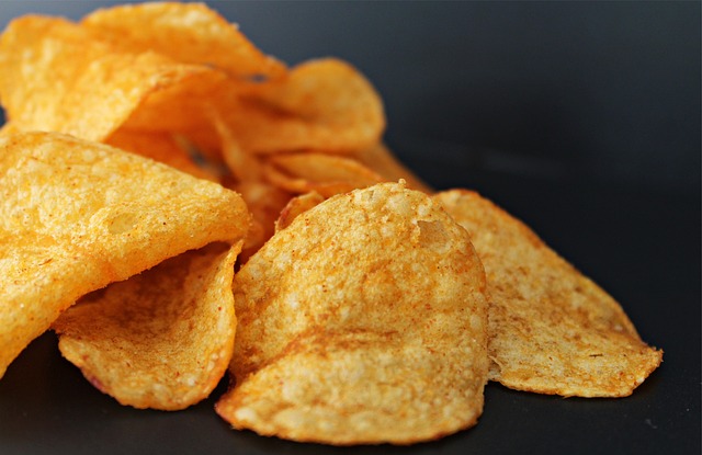 potato-chips-g814c13c53_640